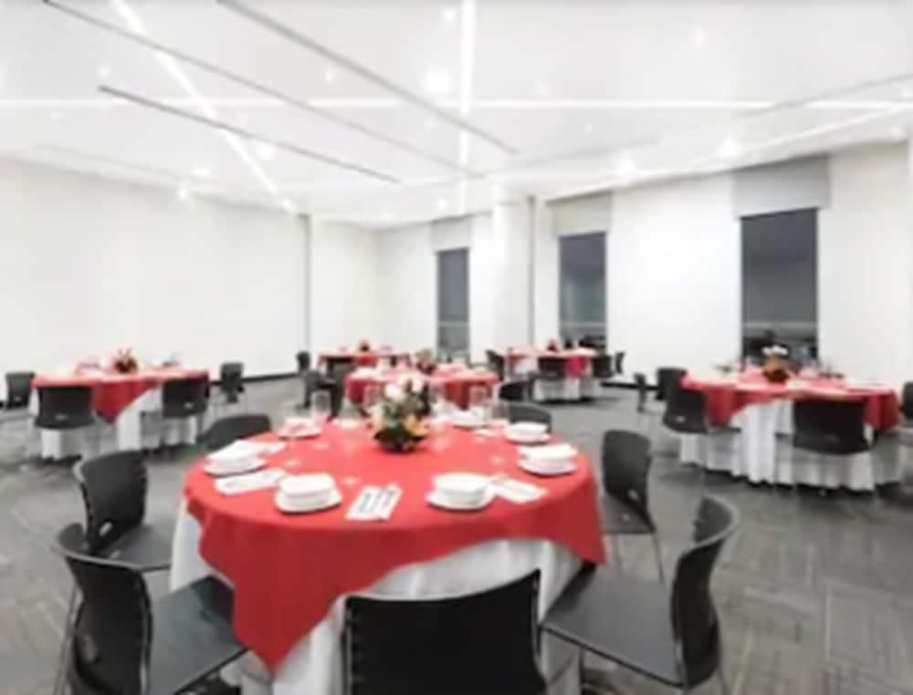 Ramada Encore San Luis Potosi San Luis Potosí Exterior foto